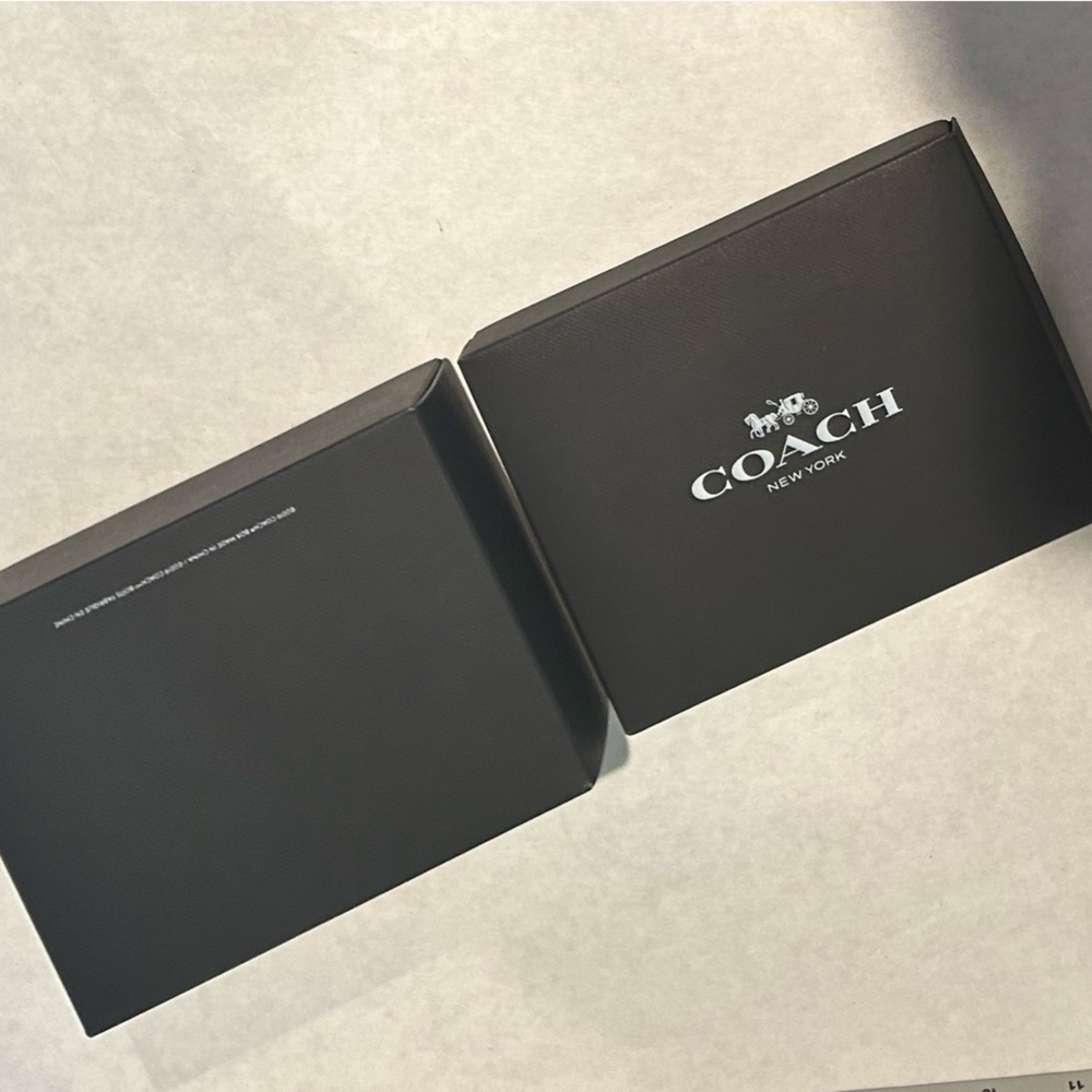 Two Coach Boxes - Picture 7 of 16